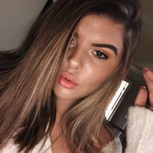 Meet your Posher, Haylee